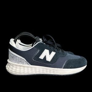 New Balance X70’s Women’s Size: 8.5